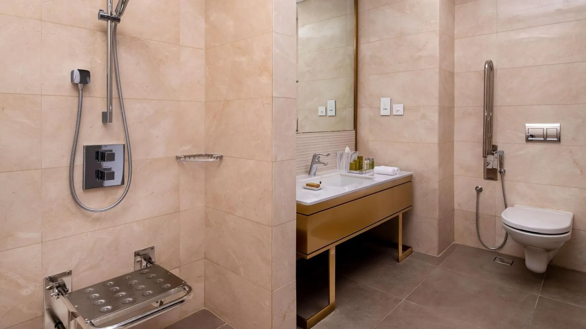 Doubletree Suites By Hilton - Riyadh Financial District Hotel